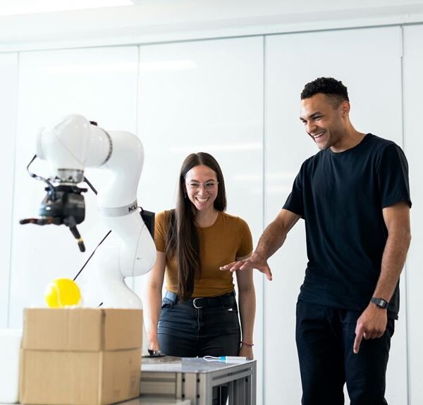 High Tech IT Hub 120929 Innovation