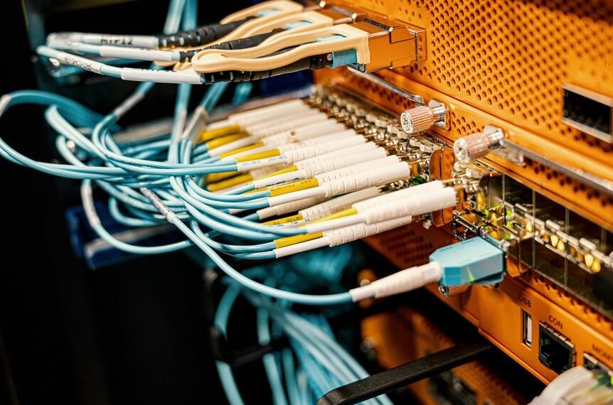 smart cloud network hub